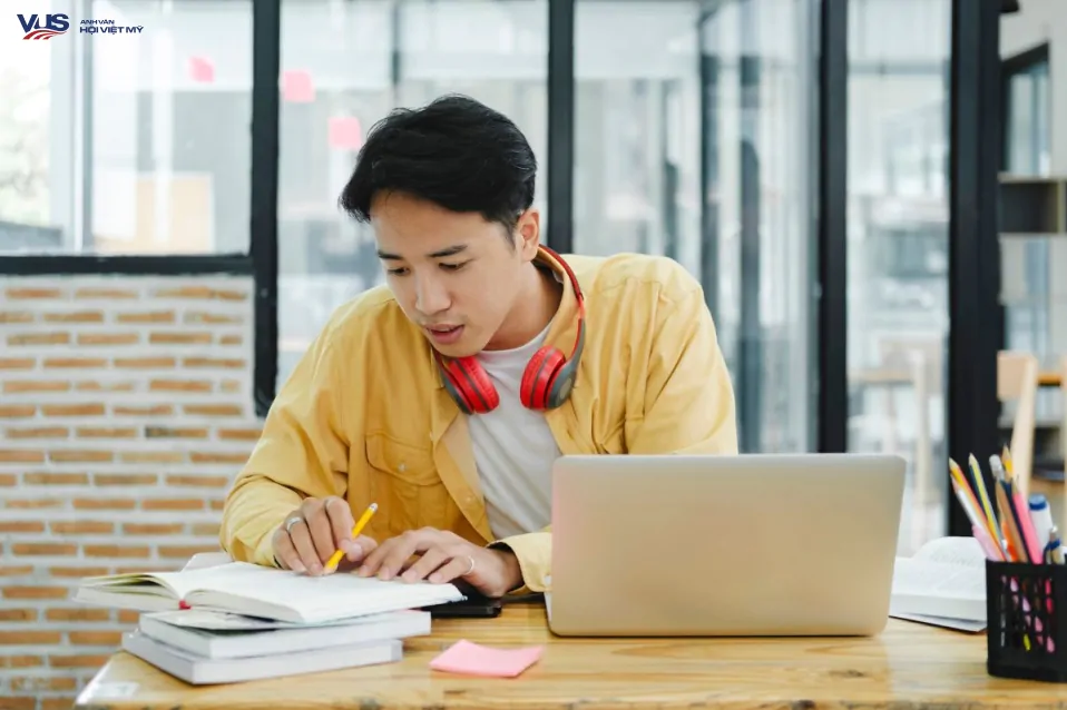 IELTS Writing Task 2: Các dạng thường gặp & chi tiết cách làm