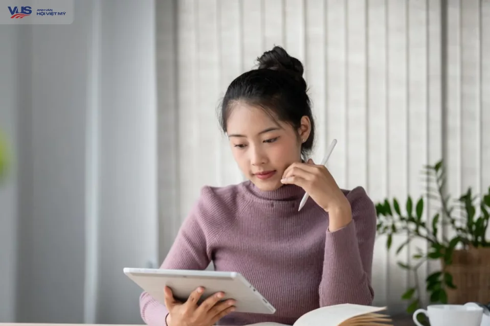 Khóa học tiếng Anh giao tiếp iTalk: Cá nhân hóa & hiệu quả