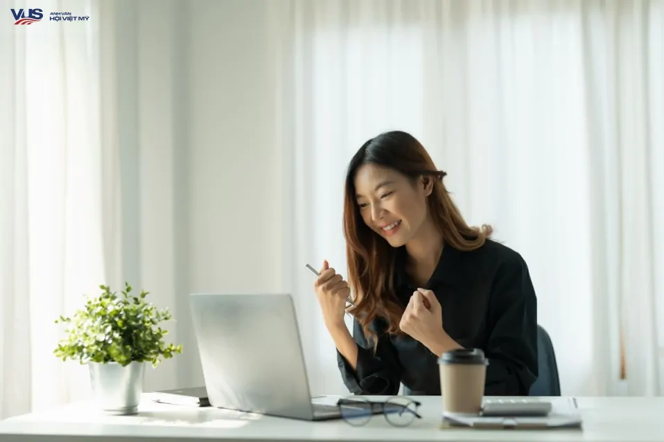 VUS - Top trung tâm dạy tiếng Anh cho người mất gốc TPHCM