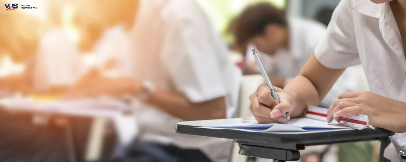Luyện thi IELTS cấp tốc TPHCM - Học nhanh, đúng trọng tâm Luyện thi IELTS cấp tốc TPHCM - Học nhanh, đúng trọng tâm
